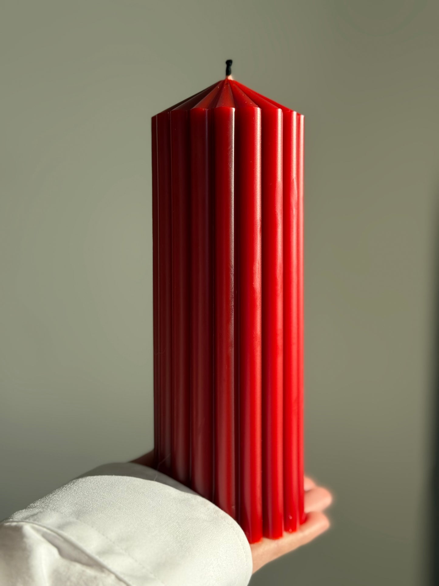 Candle LONDON RED Beeswax