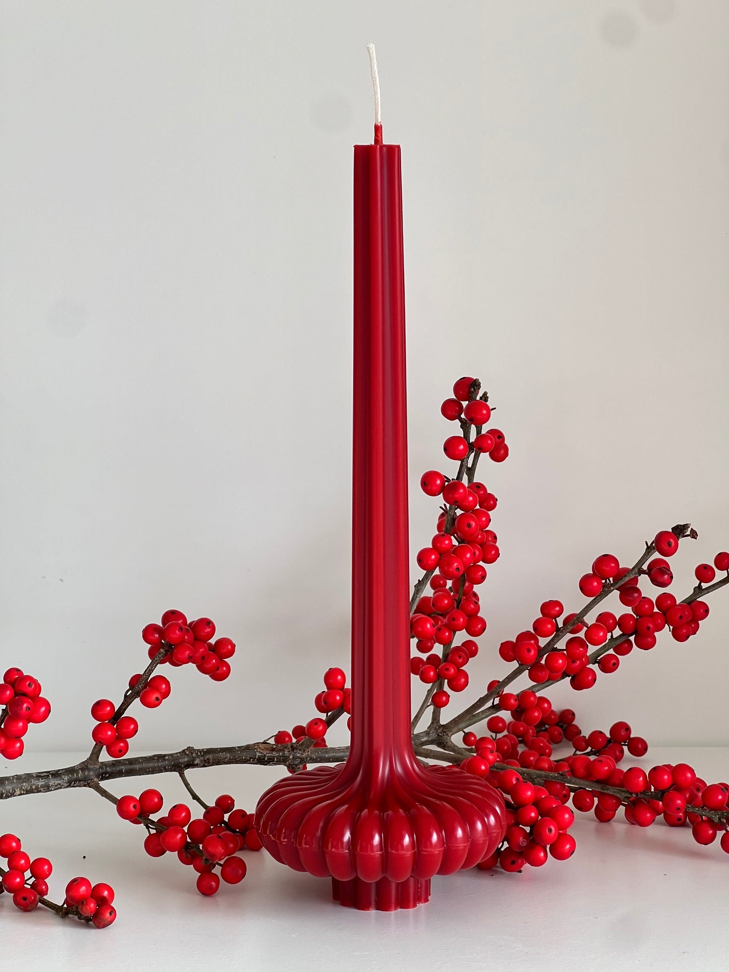 Candle PARIS Red