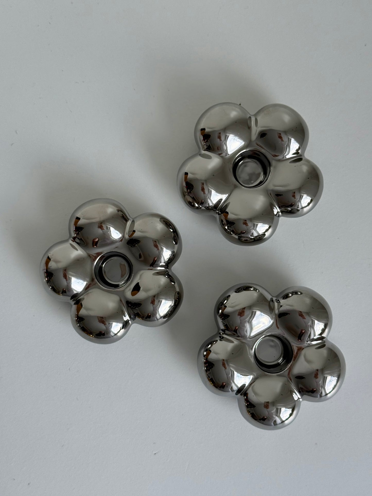 BLUME Keramischer Kerzenhalter 